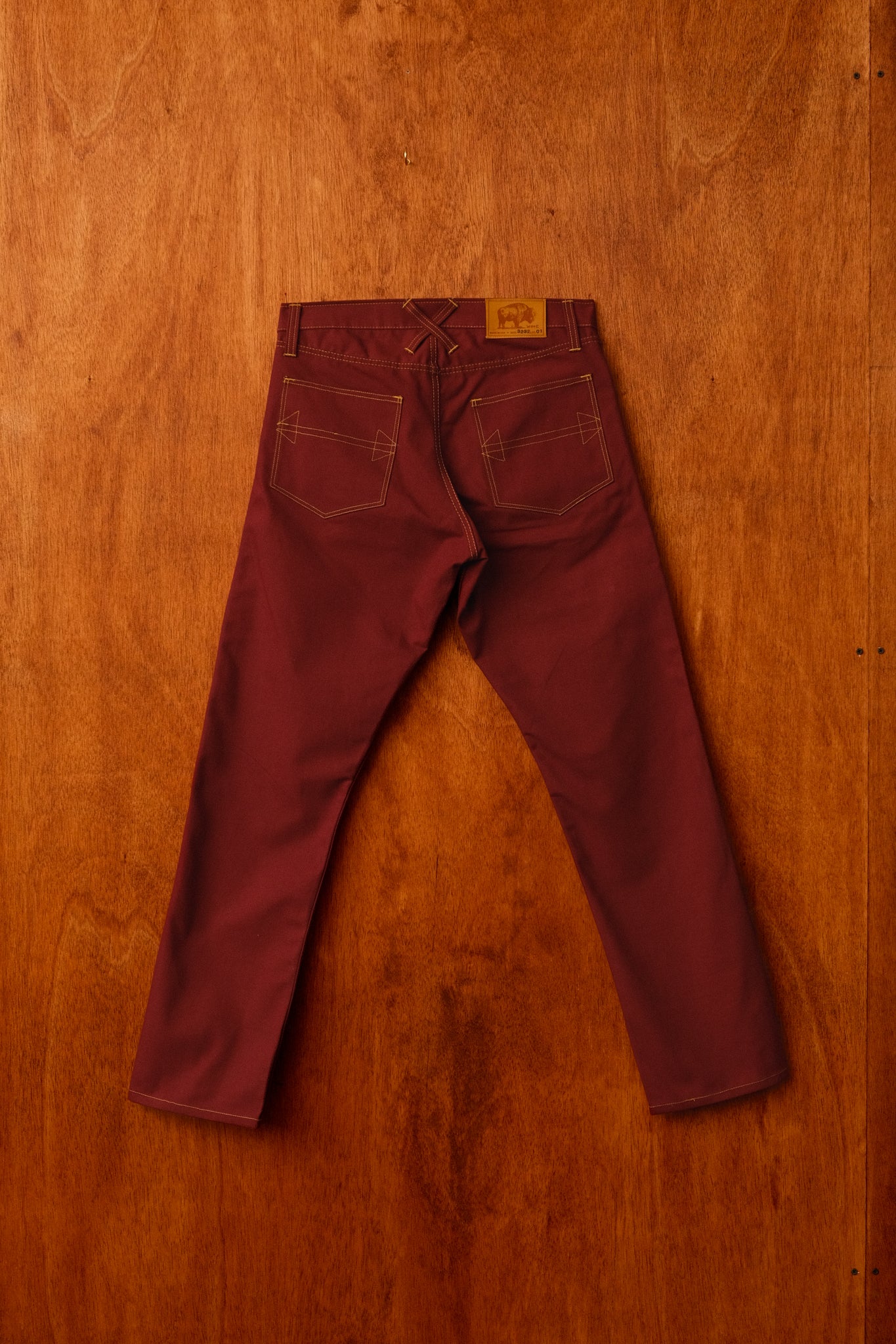 Bison Cut Jeans (Oxblood)