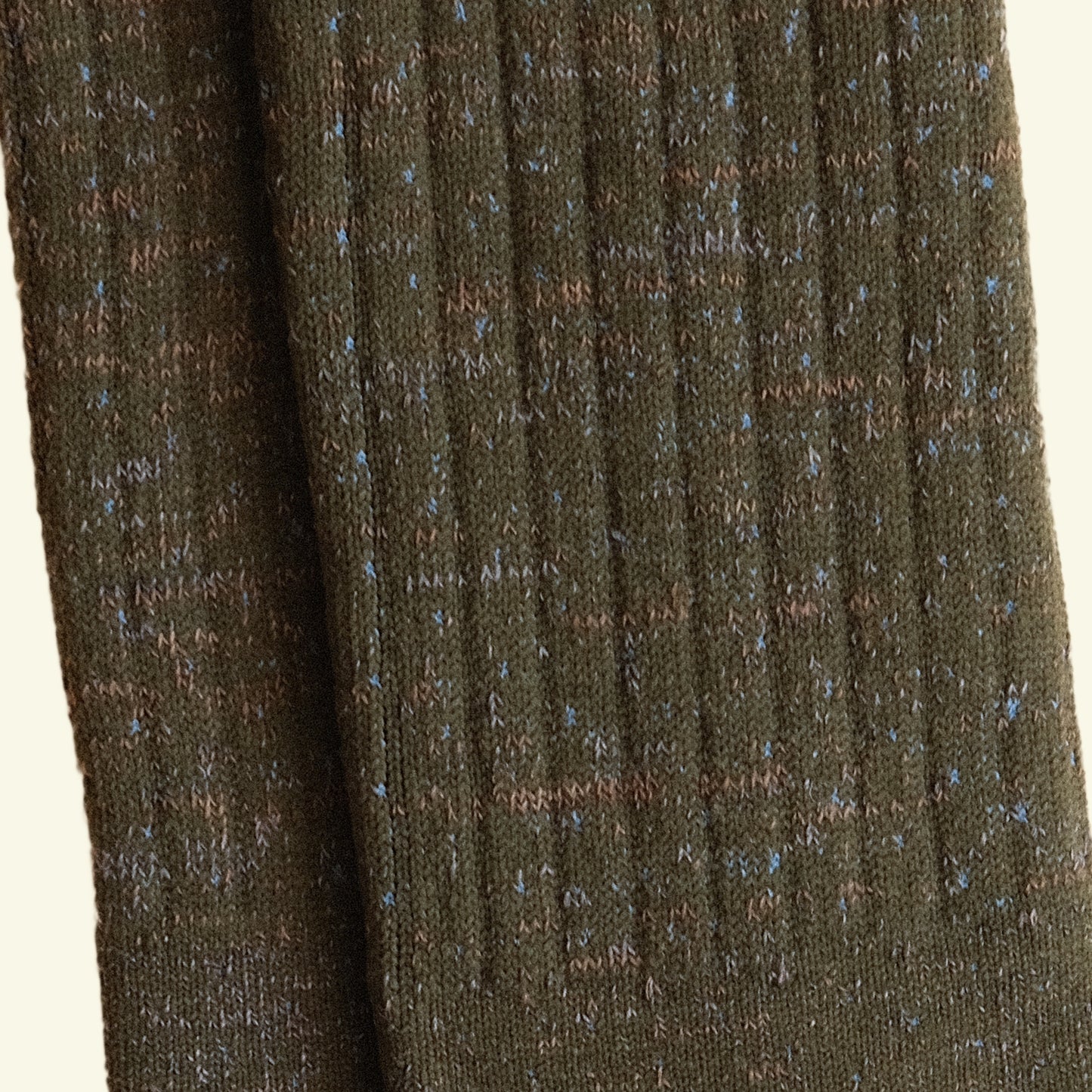 LICHEN SOCKS 17